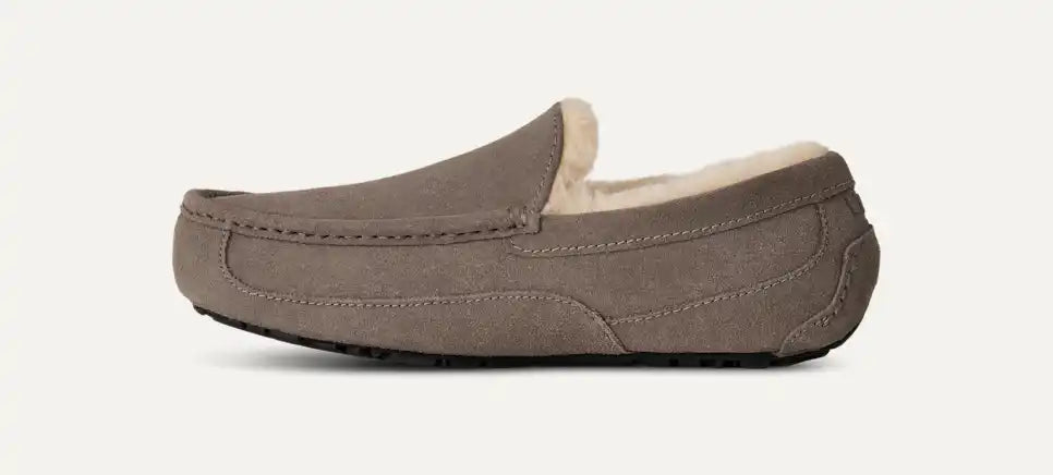 UGG Men's Ascot in Grey