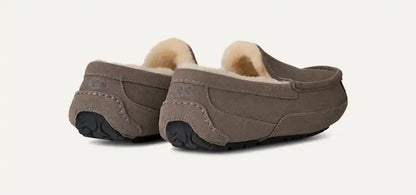 UGG Men's Ascot in Grey